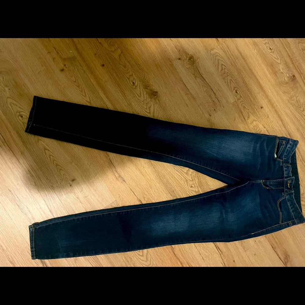 Articles Of Society jeans. Size 25. Denim Wash. Never worn.